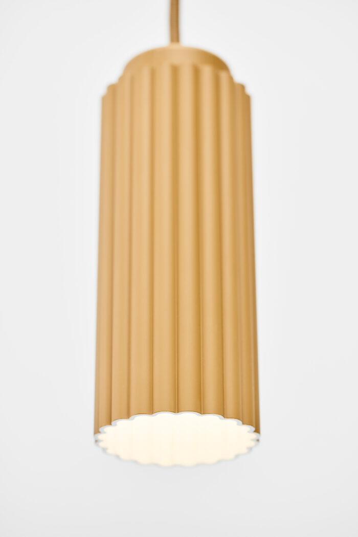 pholc_web_donna_7_pendant_1280x1920_10