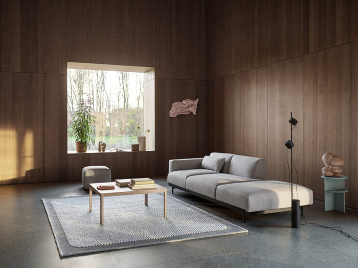 16649-en-in-situ-3-seater-config-5-clay-12-workshop-coffee-table-pebble-rug-light-grey-echo-remix-123-post-lamp-wide-muuto-org
