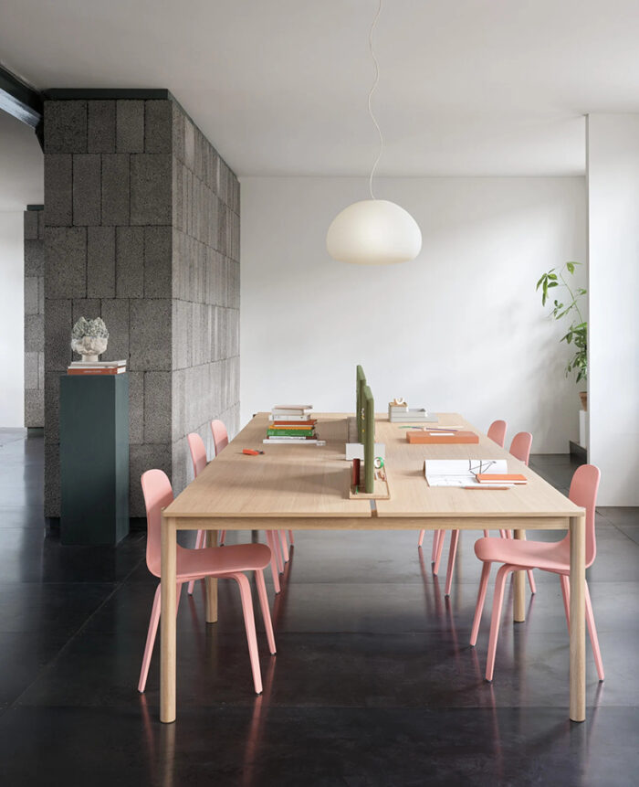 19396-en-linear-system-config-1-oak-screen-hero-981-visu-tan-rose-fluid-lamp-large-muuto-org