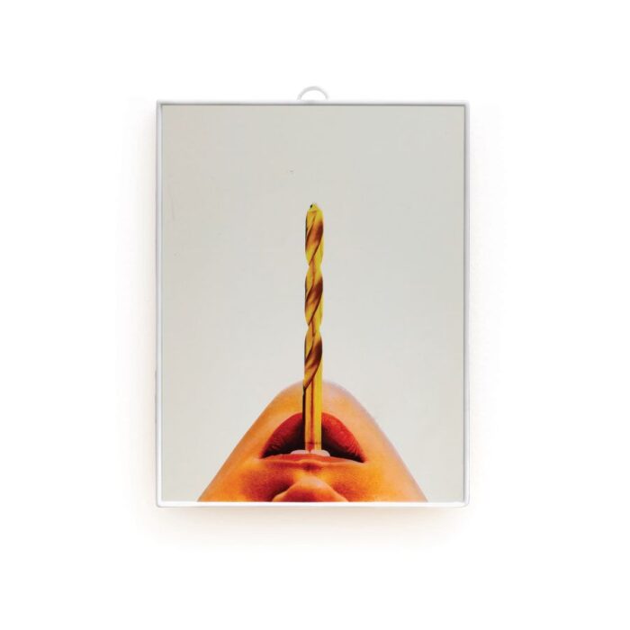 Seletti-Toiletpaper-Magazine-Mirror-Plastiic-17103