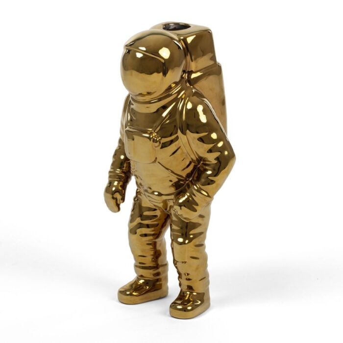 Seletti-Diesel-Living-Starman-Gold-10933-STARMAN-GOLD-2Z6A4257